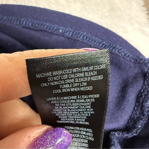 Avon size small (4-6) Navy Blue 3/4 Sleeve Relaxed Tunic Blouse off shoulder - Picture 3 of 7